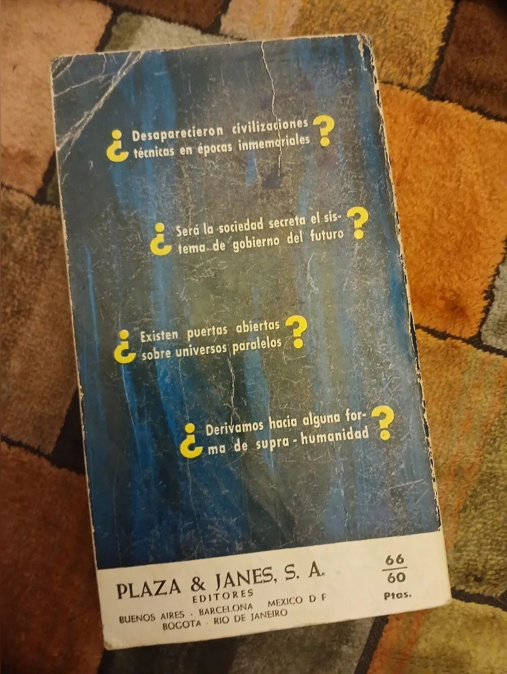 El Retorno De Los Brujos  Book